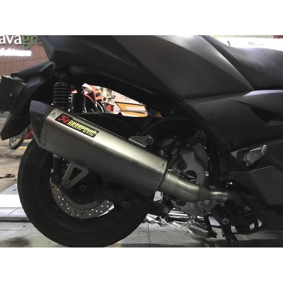 *Otomotif* knalpot akrapovic yamaha Xmax original
