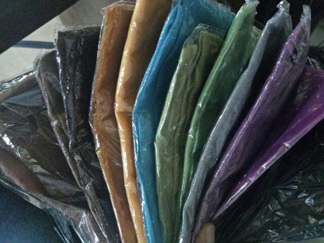 PILIH WARNA JILBAB SAUDIA POLOS ANSANIA kerudung PILIH WARNA JILBAB SAUDIA POLOS ANSANIA kerudung