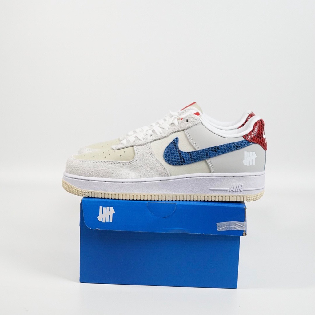 NIKE AIR FORCE 1 LOW UNDEFEATED