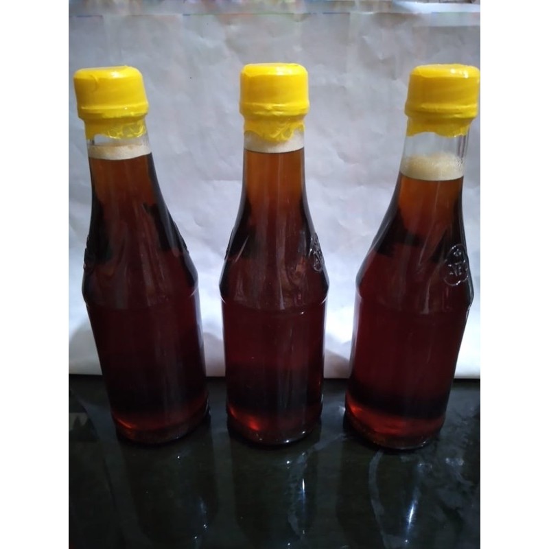 

Madu Murni Asli Botol ukuran sedang