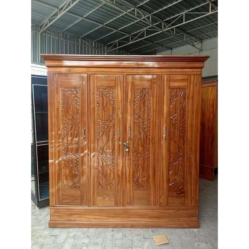 Lemari jati 4 pintu