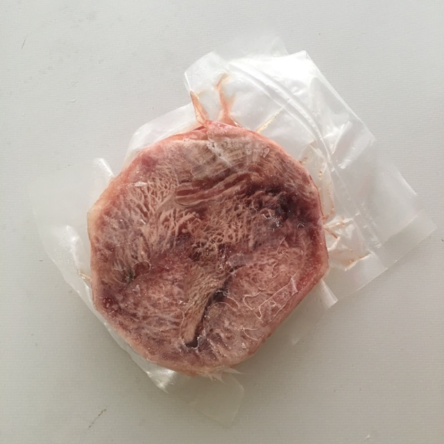 

BARU TENDERLOIN KAZOKU 200GR SUPER EMPUKK STEAK