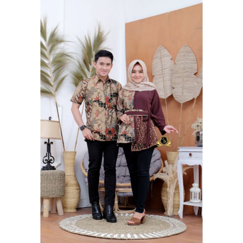 Sarimbit Batik Atasan Model Terbaru / Batik Couple Atasan Blus Batik Kombinasi Brokat Couple Batik-4