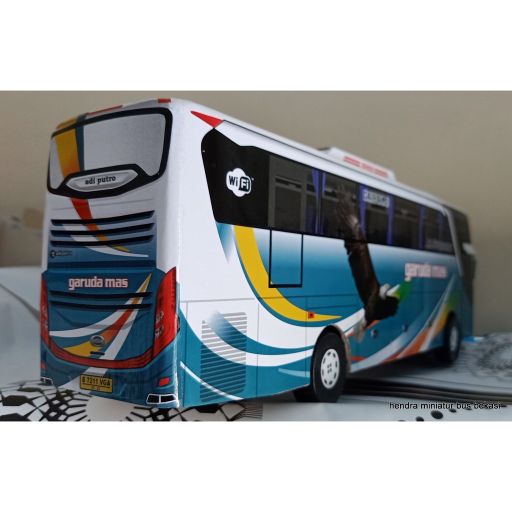 miniatur Bus bis / mainan bus bis GARUDA MAS  jetbus SHD