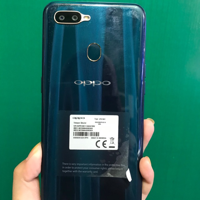 Oppo A7 4/64 hijau (bekas)