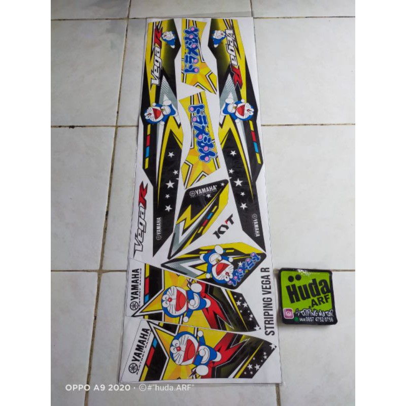 Striping Lis Sticker Variasi Yamaha Vega R New Motif Doraemon Kuning