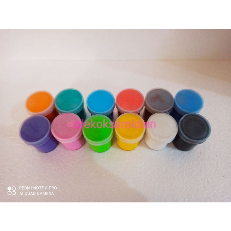 

RB Cat lukis/alat melukis gabus cat air 12 warna