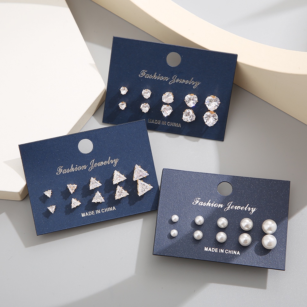 YEEZII Set Anting Stud Hias Mutiara Kristal Berlian Bentuk Hati Mawar Warna Emas Perak Untuk Wanita