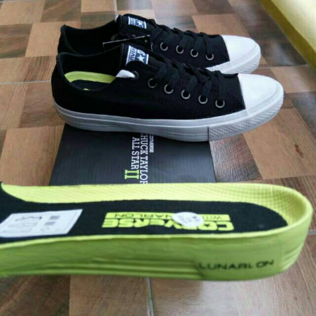 Sepatu Converse CHUCK TAYLOR II AS LOW With Lunarlon Original Premium Made  In Vietnam BNIB Sekolah | Shopee Indonesia