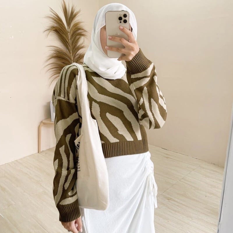 SWEATER RAJUT CROP ZEBRA CROP OVERSIZE