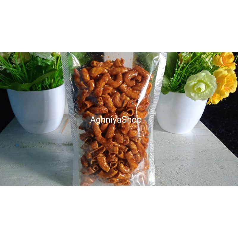 

MAKARONI BANTET/BANTAT MANIS PEDAS 100gram KHAS BANDUNG