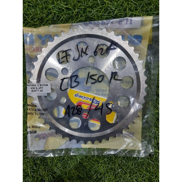 Gear Belakang CB150R 428 SSS