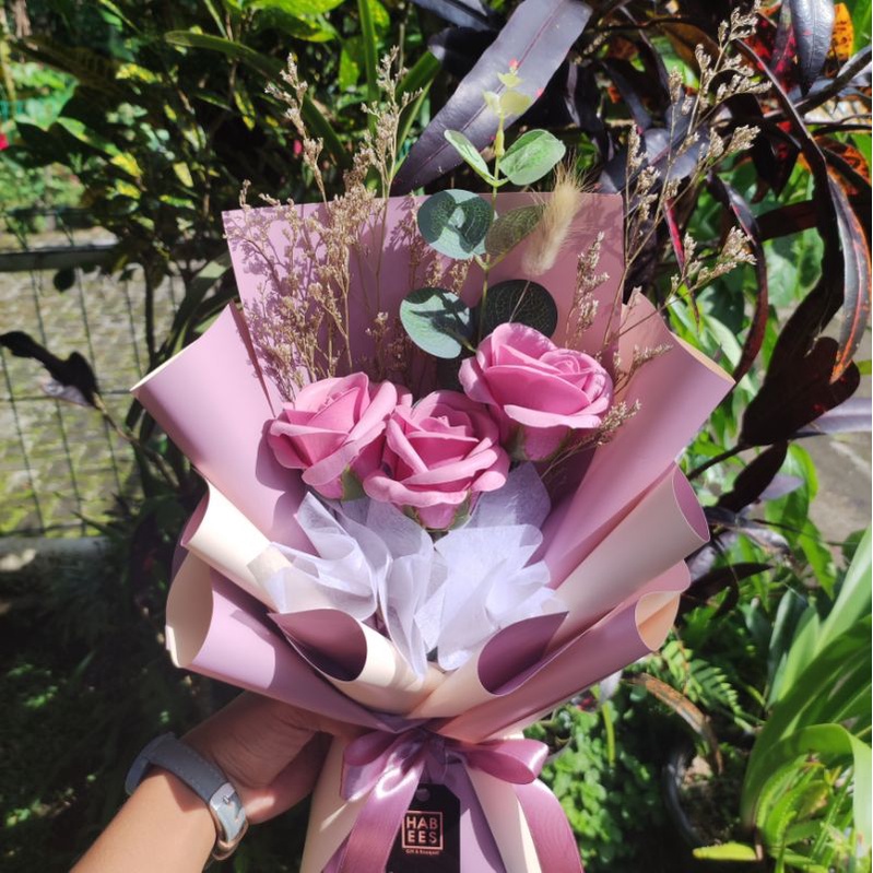 

Buket bunga artificial flower/bunga wisuda /kado buket