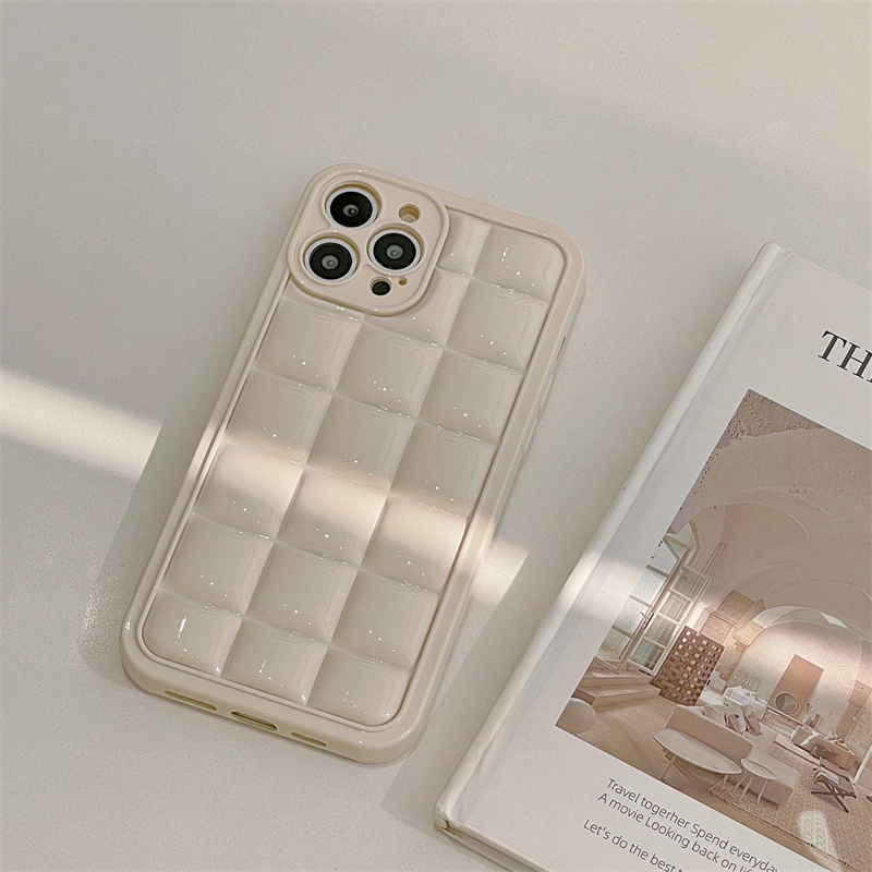 Case Pelindung Layar Bentuk Kotak 3D Warna Putih Krim Untuk iPhone 11 14 13 12 Pro X XR MAX XS