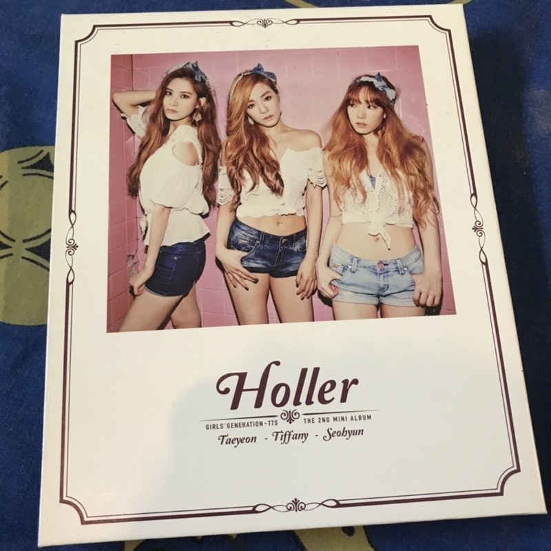 Girls’ Generation-TTS / SNSD-TTS - the 2nd Mini Album HOLLER (NO PHOTOCARD)