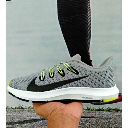 Sepatu Nike Quest 2 Grey  Original Running Pria