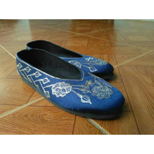 sepatu bordir bali murah berkualitas