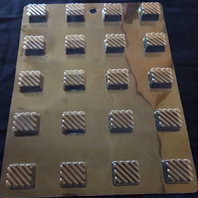 Cetakan coklat dadu,persegi garis & wrap 60pcs/ikat