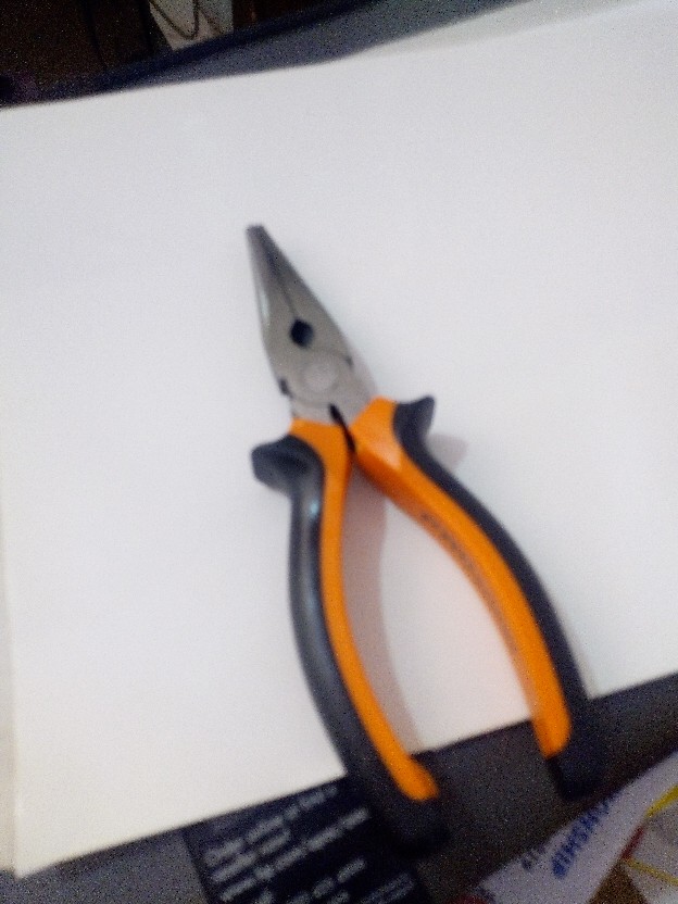 Pro United Tang Lancip 6 Inch - Long Nose Pliers