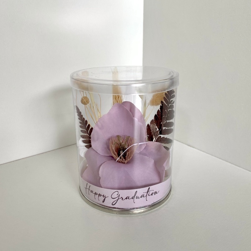

FLOWER IN JAR
