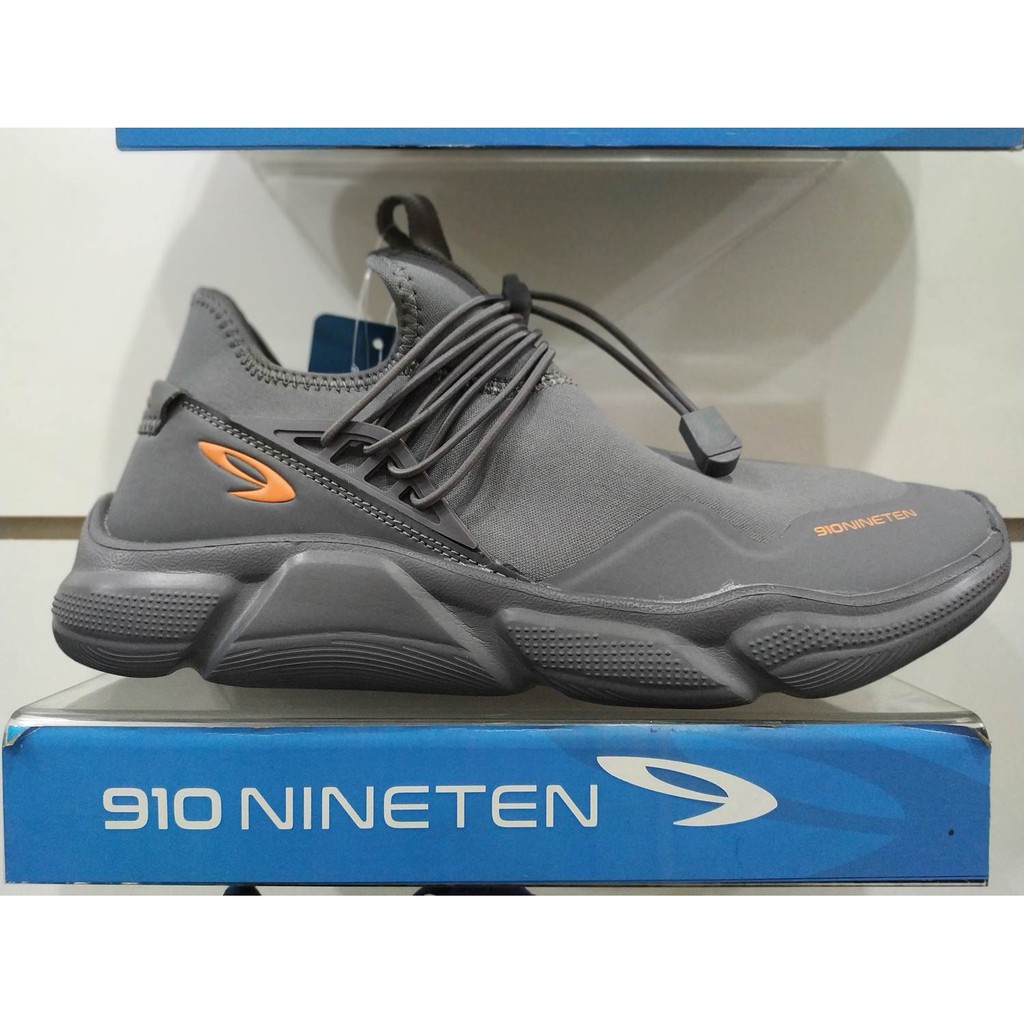 910 Nineten Ryu 1.5 ABU / ORANGE - Sepatu Training