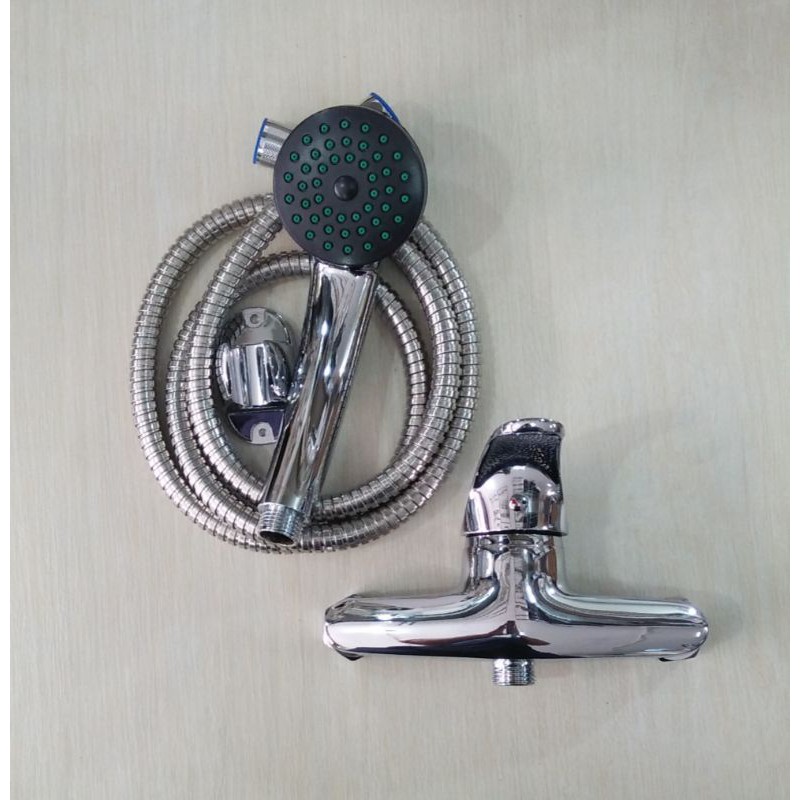 Kran Shower Set Air Panas Dingin