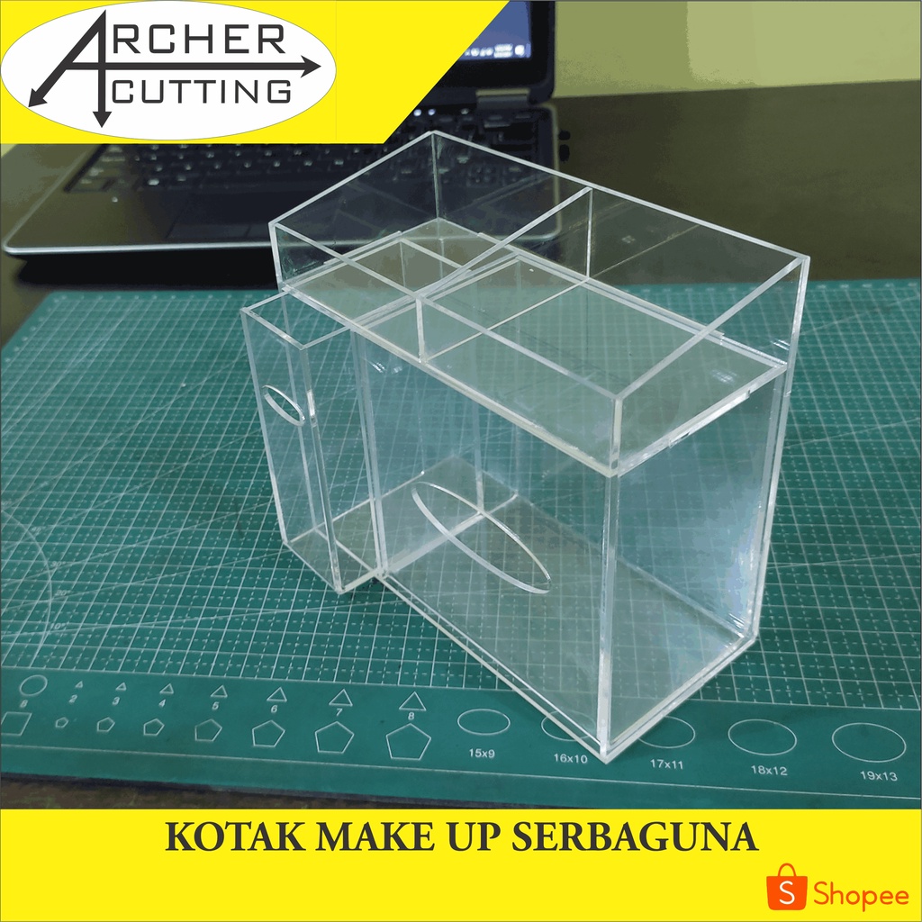 BOX TEMPAT MAKE UP AKRILIK SERBAGUNA