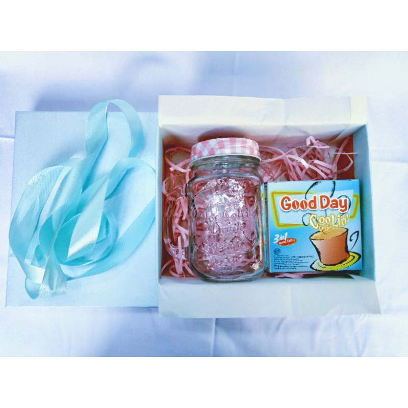 

hemperspremium giftbox kadoultah graduation