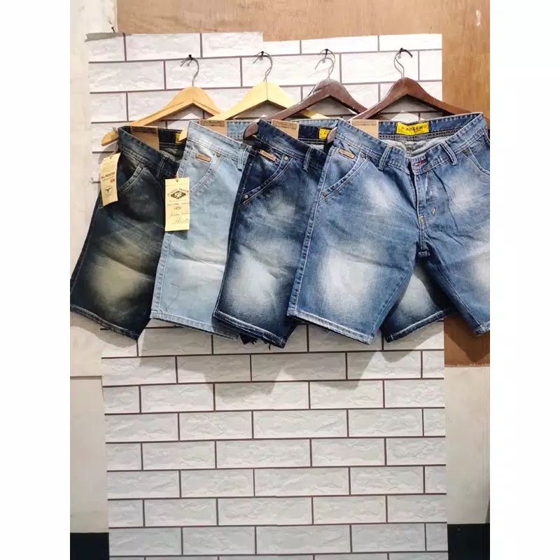 Celana Pendek Wiscer Original//Celana Pendek Distro//Mc Wiscer//terbaru