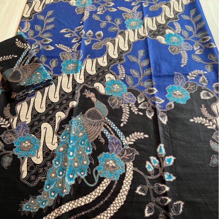 Kain Batik Pekalongan Motif Merak Seno Sdl 210cmx110cm Katun Merah Biru Hijau