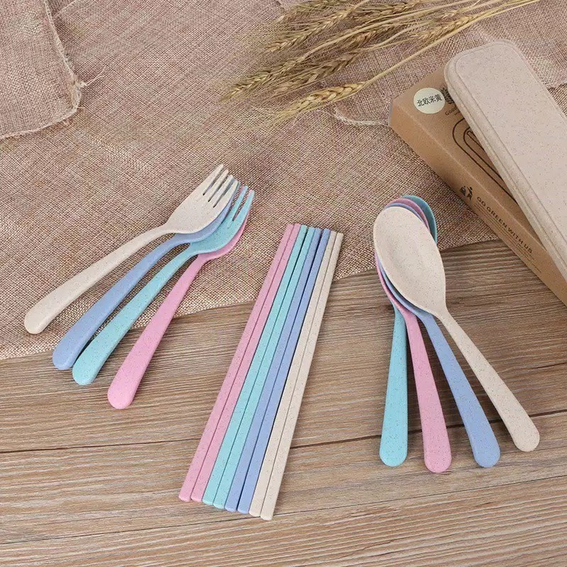 SET SENDOK GARPU SUMPIT TRAVEL / SET ALAT MAKAN BAHAN JERAMI / SET TRAVEL CUTLERY