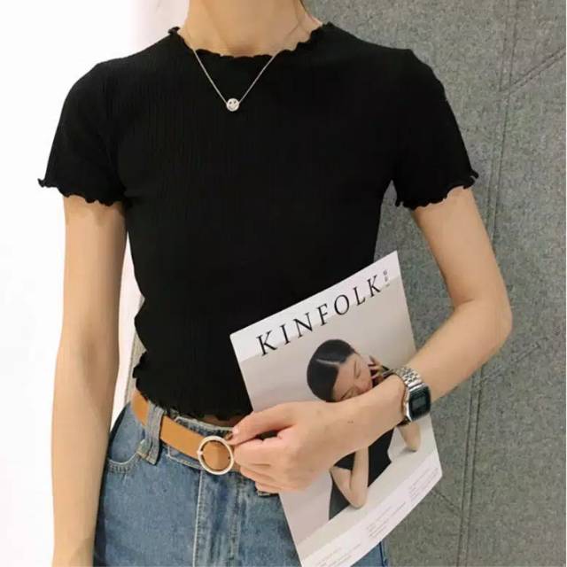 Tshirt Rajut Crop Kriwil | Rajut Crop Wanita Lengan Pendek