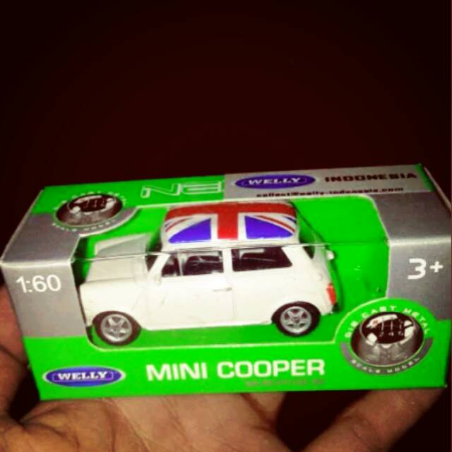 Mainan Diecast Welly Mini Cooper Bendera