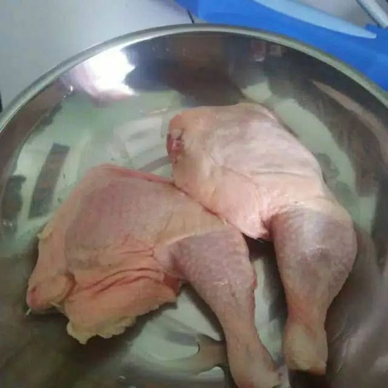 

ayam paha setengah ekor besar +_ 600 gram