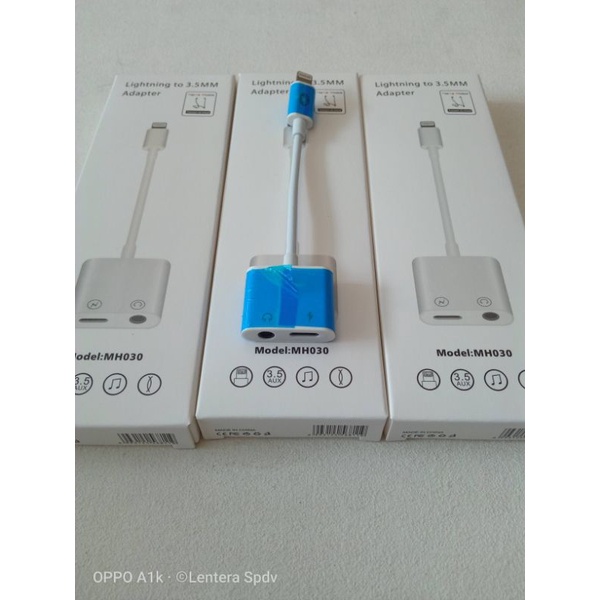 Conector Splitter Adaptor Lighting Iphone Kabel Audio Iphone MH030