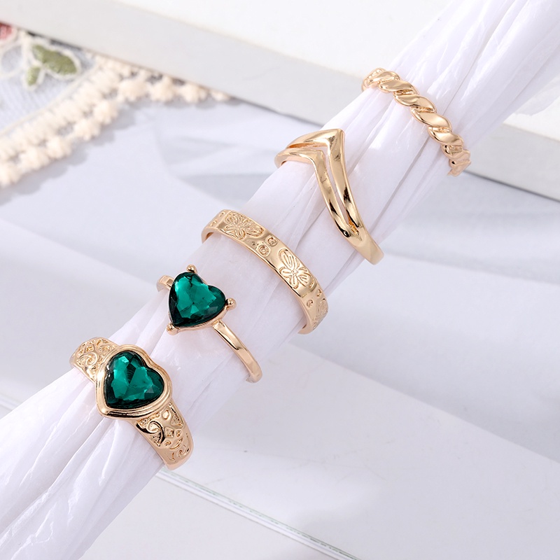 5pcs / Set Cincin Berlian Imitasi Bentuk Hati Warna Hijau Gaya Retro