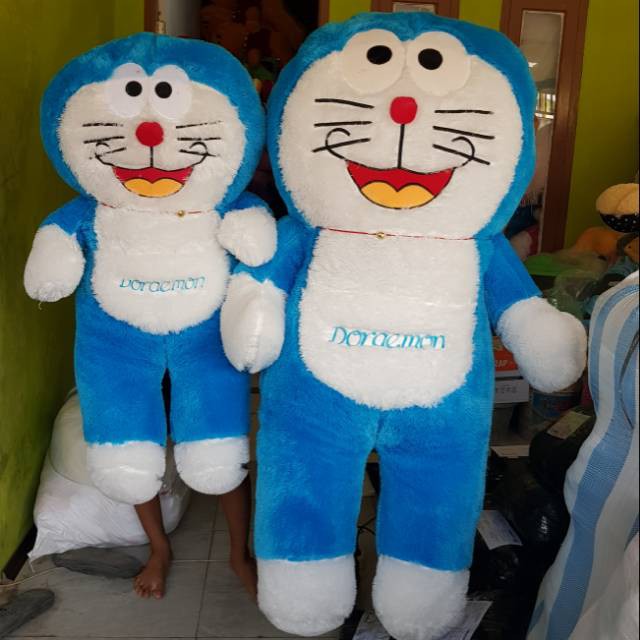 TERMURAH Doraemon berdiri bulu rasfur super jumbo 1,5m