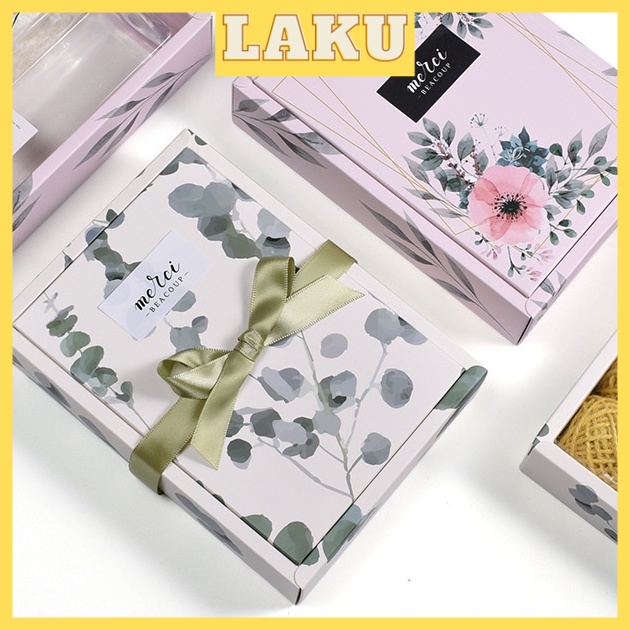 

LAKU KOTAK KADO AESTHETIC KOTAK KADO ULANG TAHUN GIFT BOX KOTAK HAMPERS FLORAL MEWAH PACKAGING LEBARAN EID