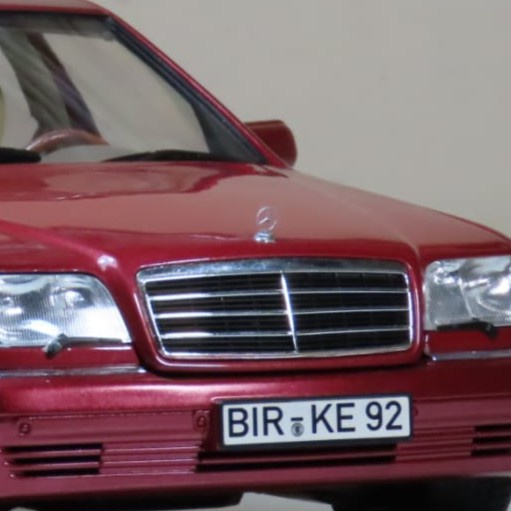 Emblem Logo Mercedes Benz Skala 1/18 1:18 Flexible Diecast Autoart dll