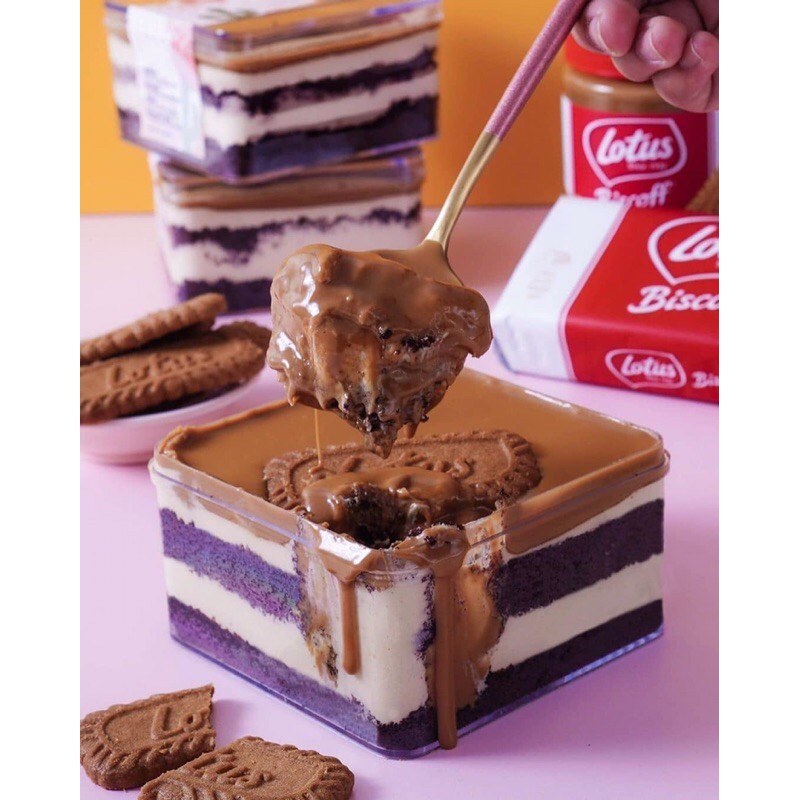 

Lotus Dessert Box