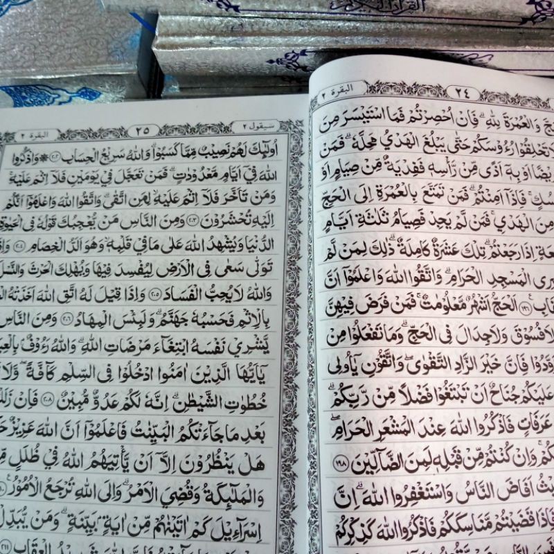 al qur'an besar civer perak/silver  A4 (30× 21 CM)