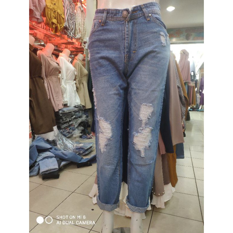Celana boyfriend sobek / boyfriend jeans / celana cewek jeans / bf sobek / bf robek / celana sobek