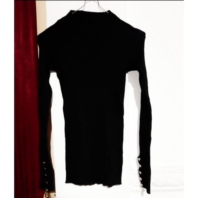 Manset/Baju Hitam Kancing