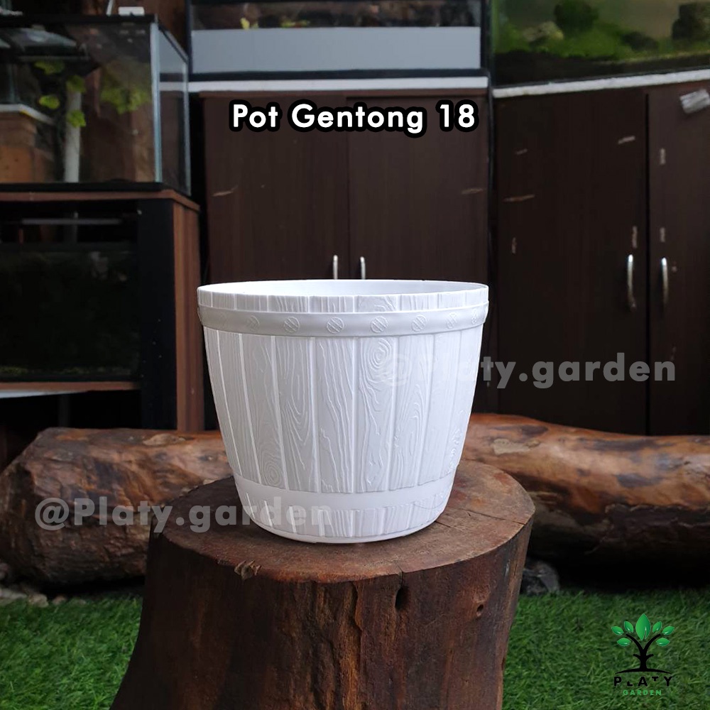 Pot Gentong Putih 18 &amp; 22 Lovenia