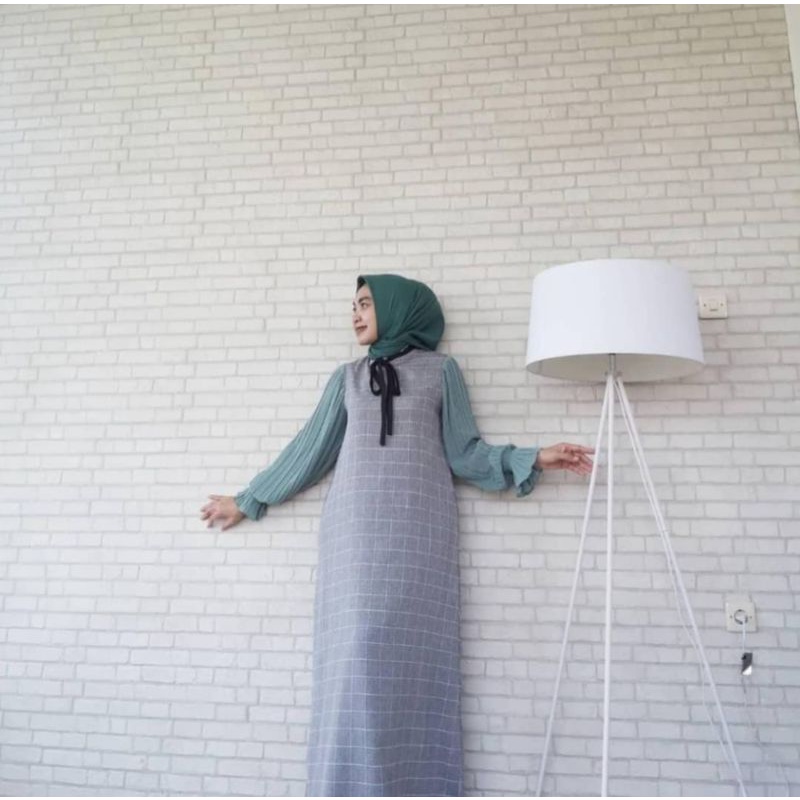 Vie by Susanti - dress Minzee