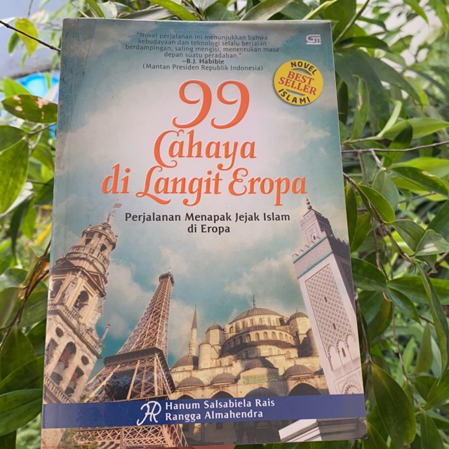 99 Cahaya di Langit Eropa
