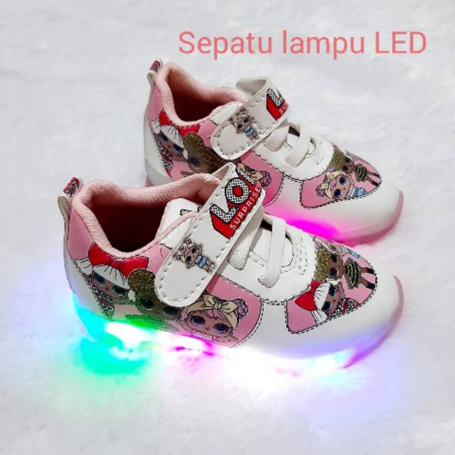 Sepatu Anak Perempuan LOL Lampu LED Keren-22