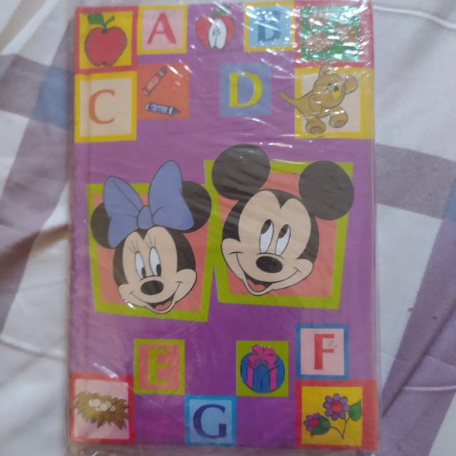 

Buku Tulis Mickey Mouse Anak