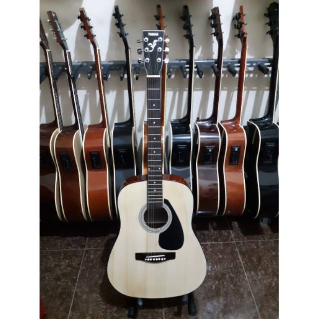 Gitar akustik non elektrik yamaha fg325 no original alias custom model jumbo