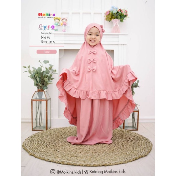 Mukena cyra new series by Urfimutiyaro READY STOCK